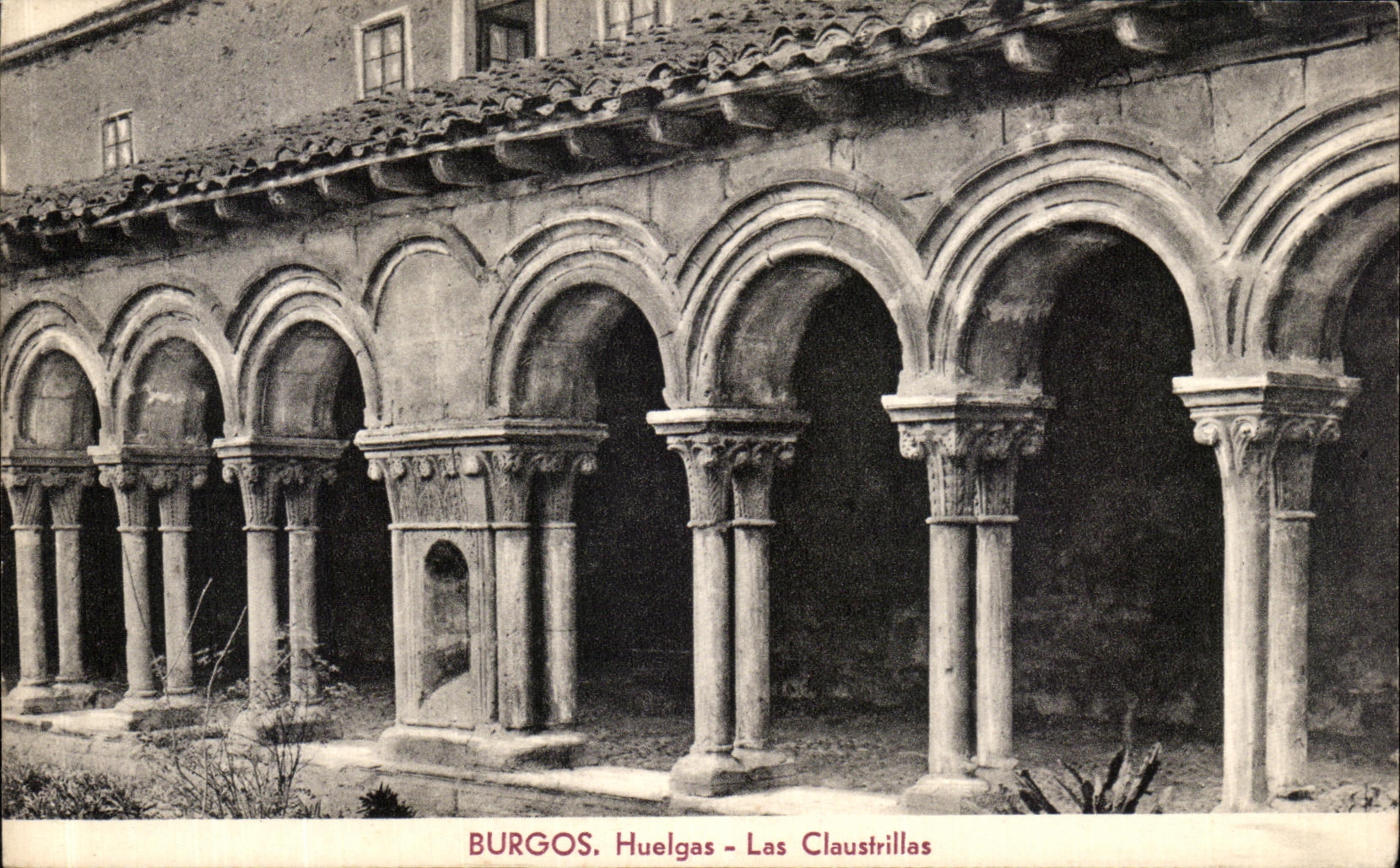 VINTAGE POSTCARD Burgos Huelgas Tired Claustrilles