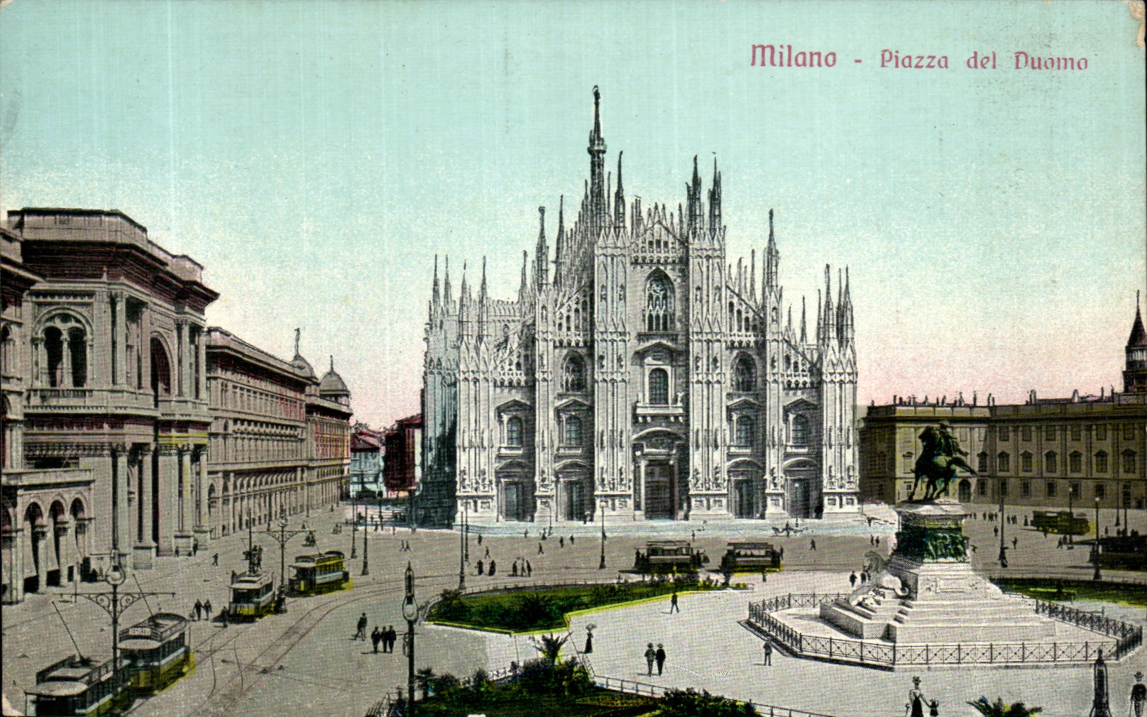 VINTAGE POSTCARD Milano Piazza de Duomo