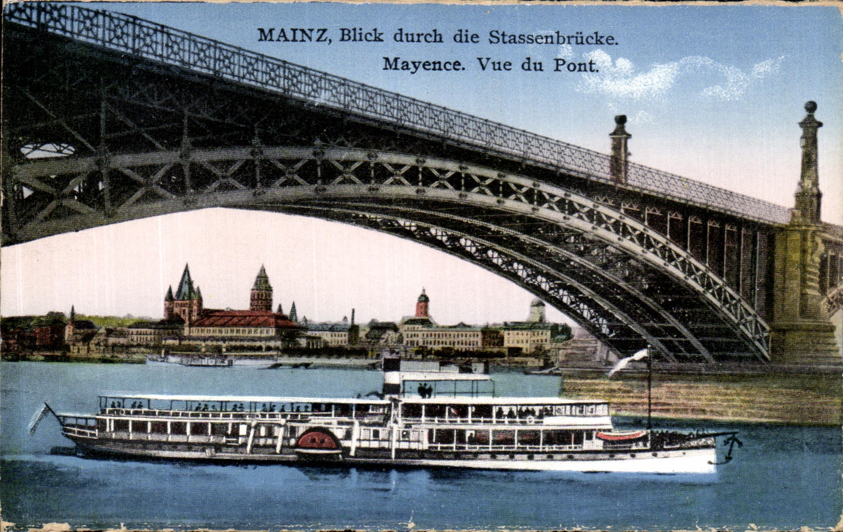El durch de Maguncia Blick de la POSTAL de la VENDIMIA muere Stassenbruke Maguncia considerada del barco del puente