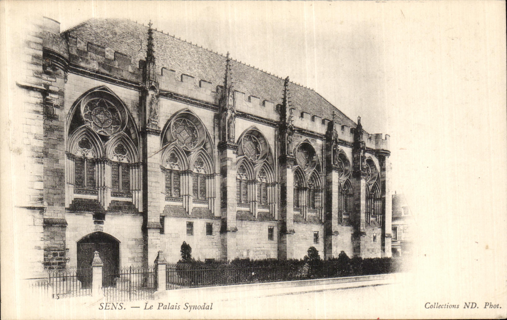 CPA Sens La Palais Synodal