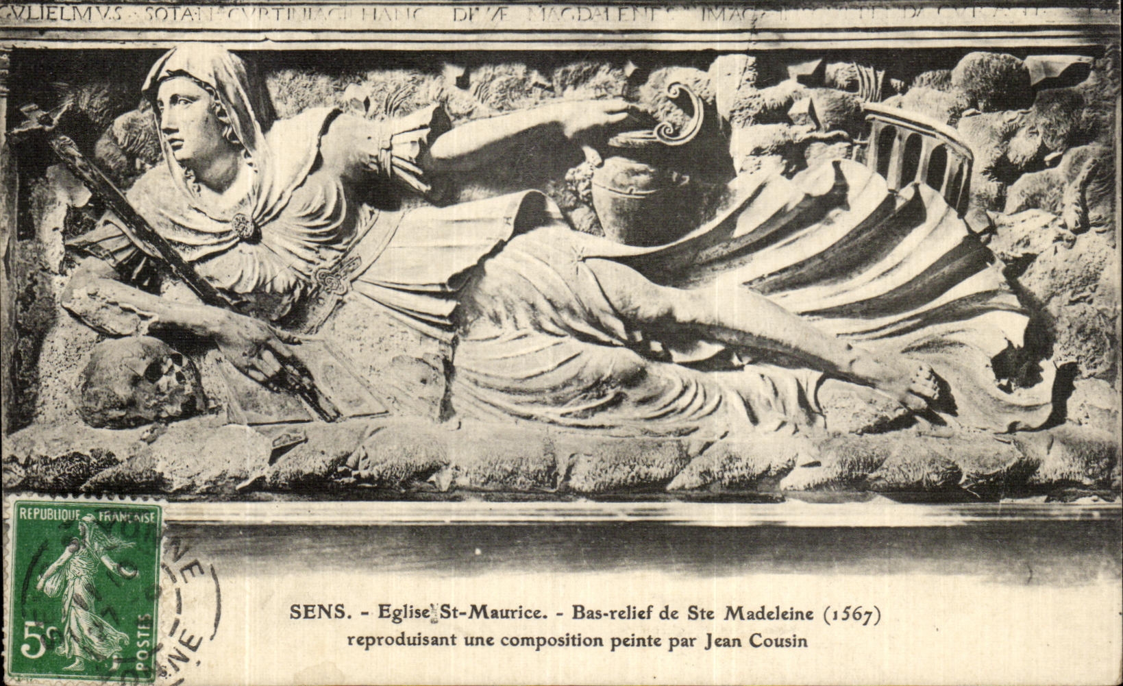 CPA Sens Eglise St maurice Bas Relief de Ste Madeleine reproduisant une composition peinte par Jean Cousin
