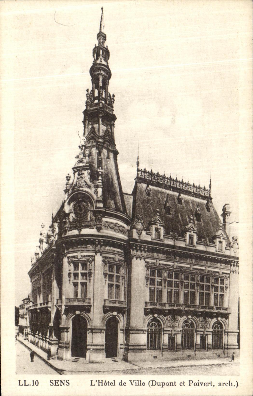 CPA Sens L Hotel de Ville 