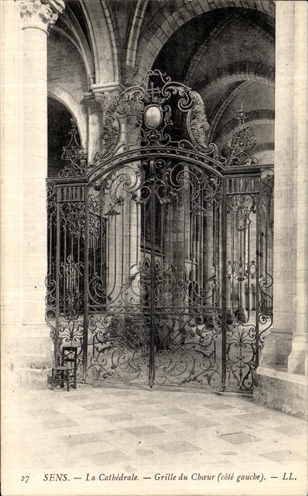 CPA Sens La Cathedrale Grille Choeur