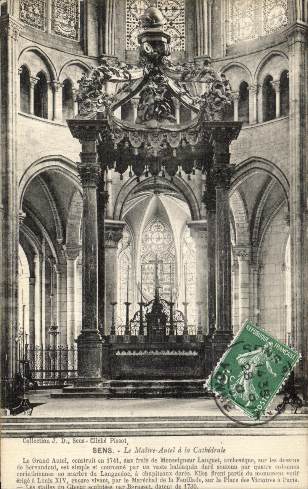 CPA Sens Le Maitre autel la Cathedrale