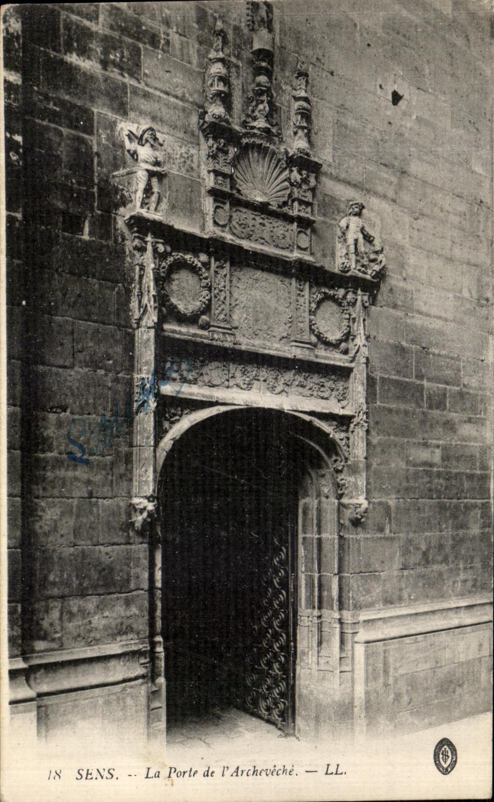 CPA Sens La Porte de L Archeveche