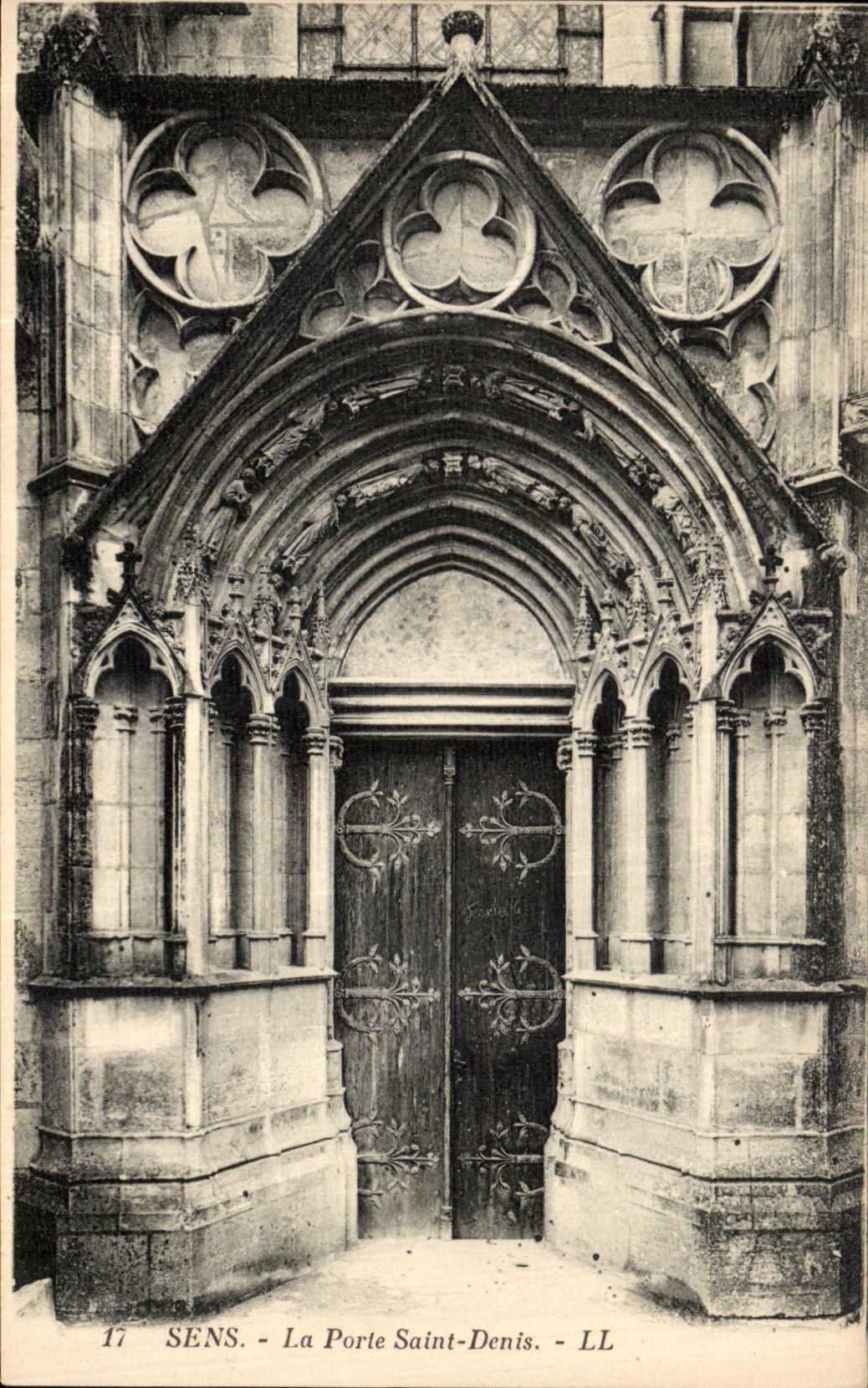 CPA Sens La Porte Saint Denis