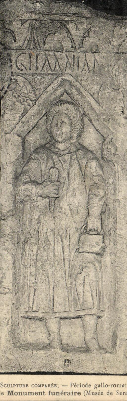 CPA Musee de Sculpture Comparee Periode Gallo romaine Fragment de monument funeraire