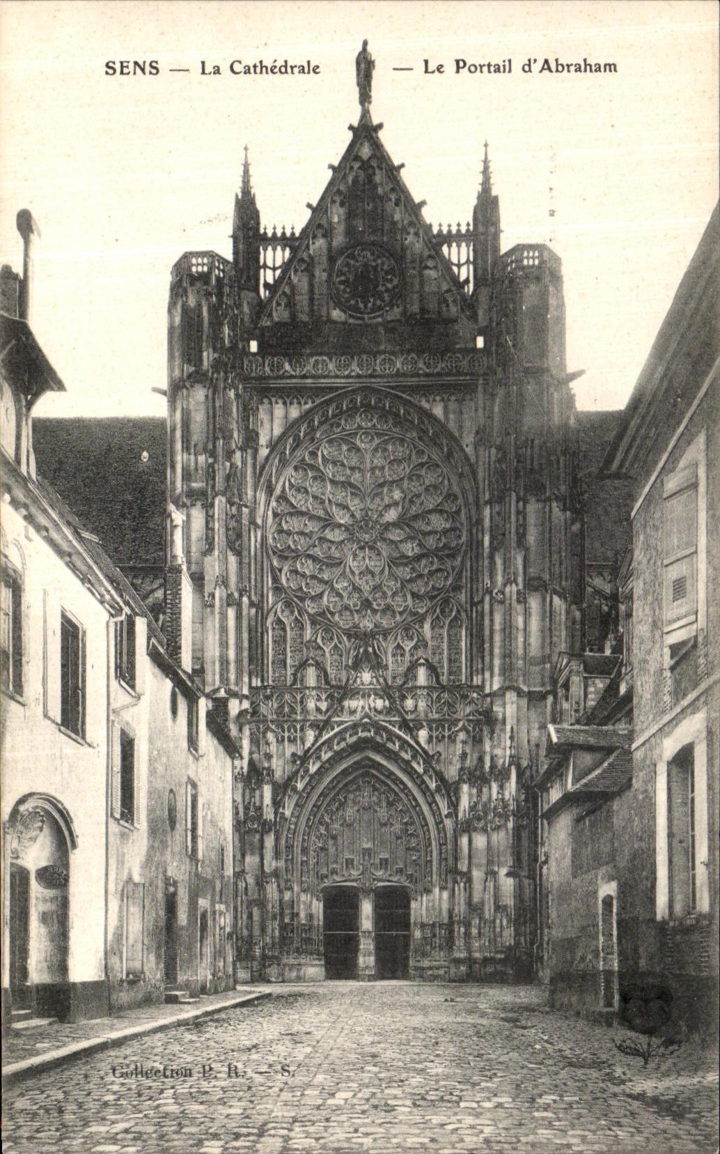 CPA Sens La Cathedrale La Portail d Abraham
