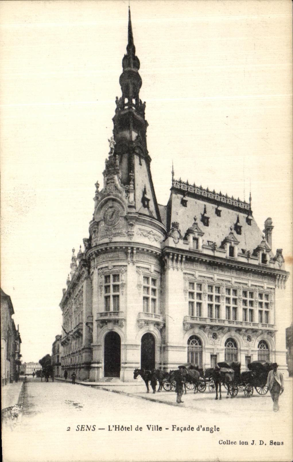 CPA Sens L Hotel de Ville Facade d angle