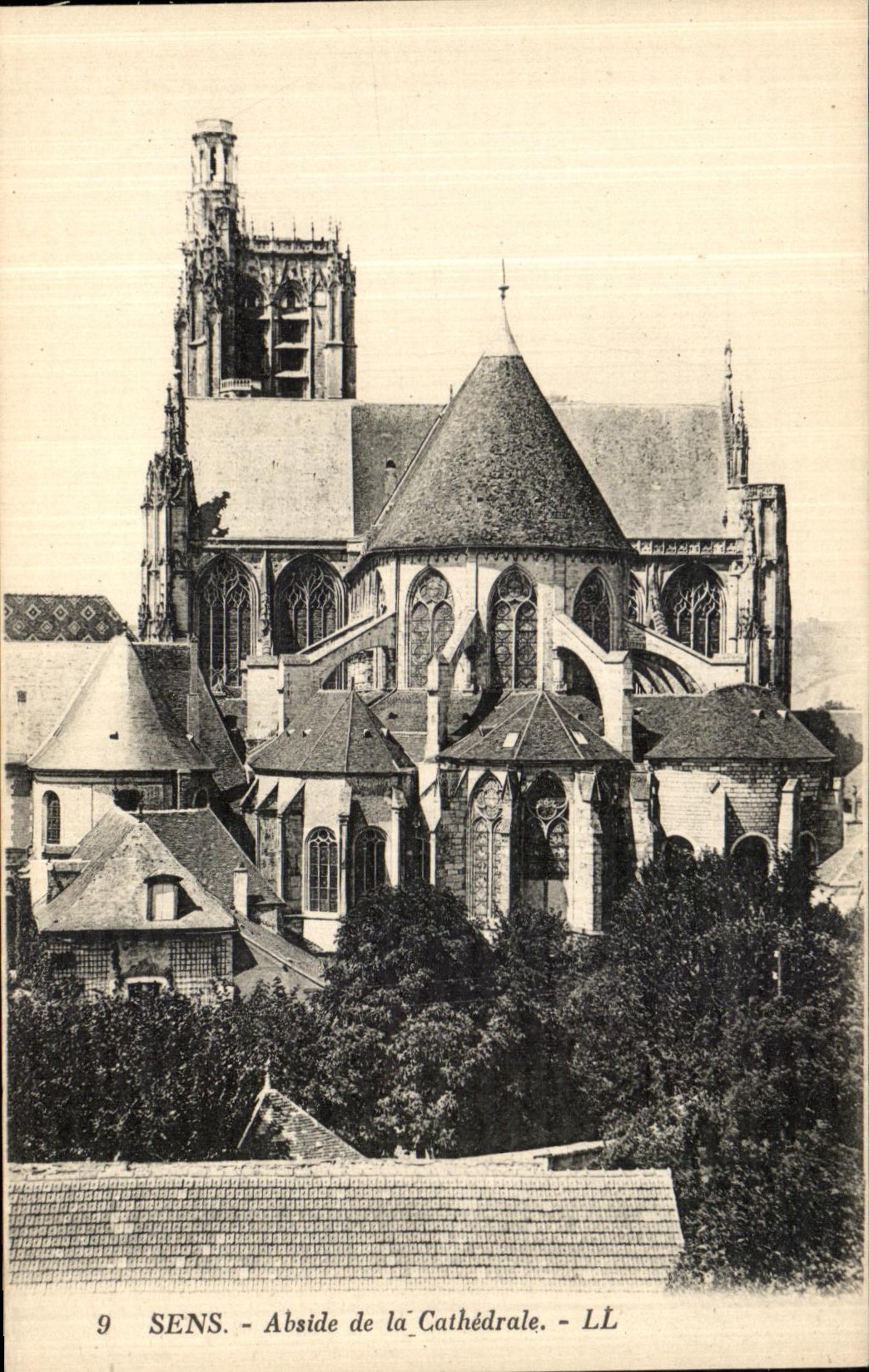 CPA Sens Abside de la Cathedrale