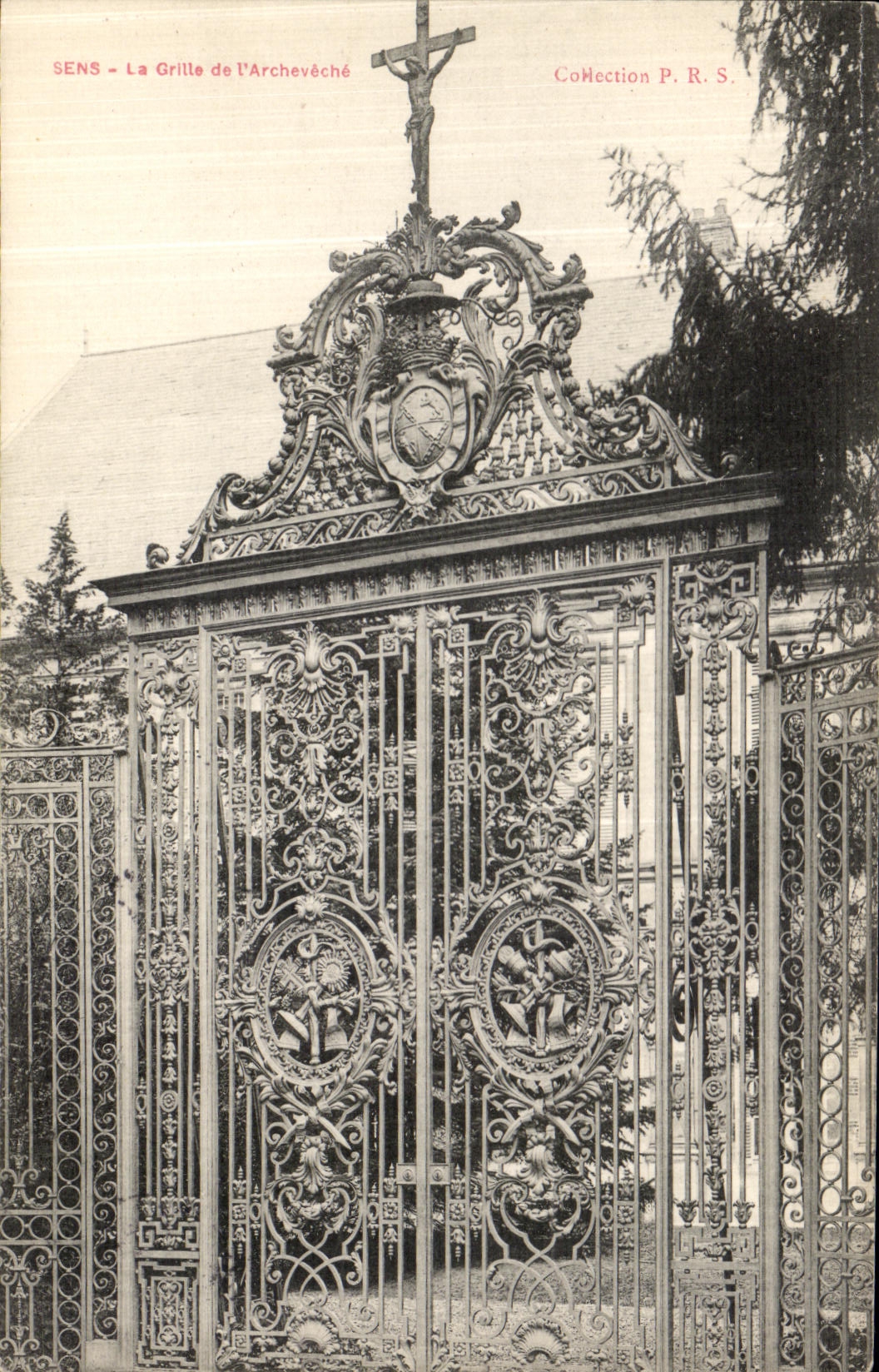CPA Sens La Grille de L Archeveche