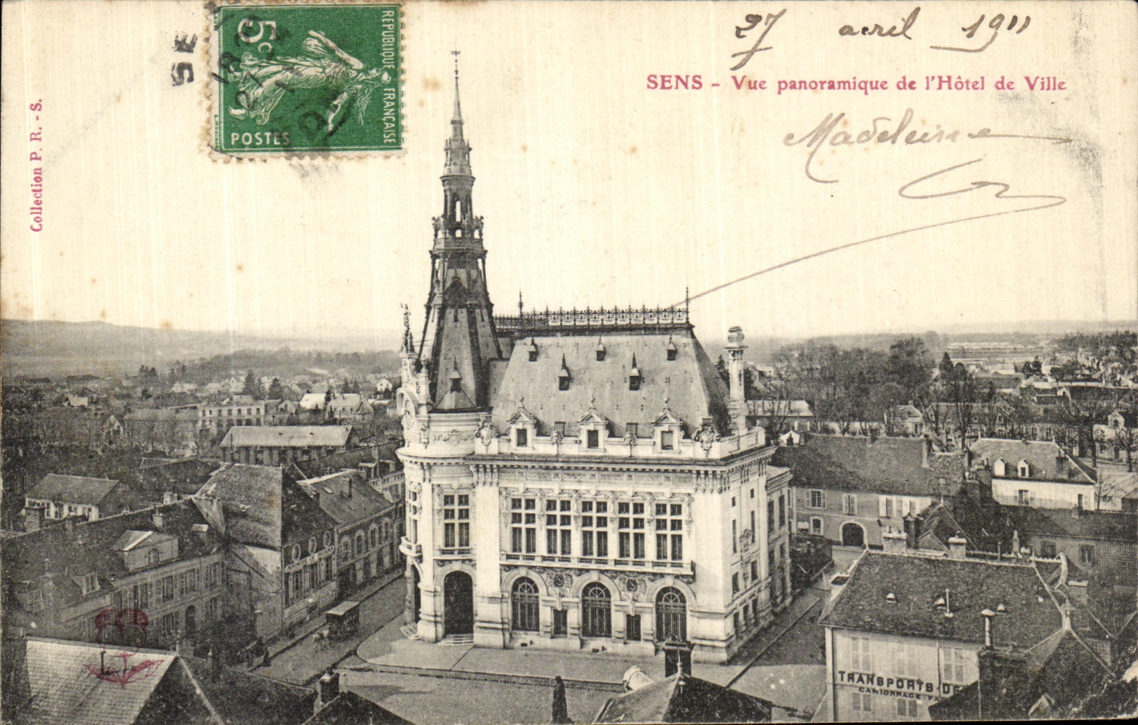 CPA Sens Vue Panoramique de l Hotel de Ville