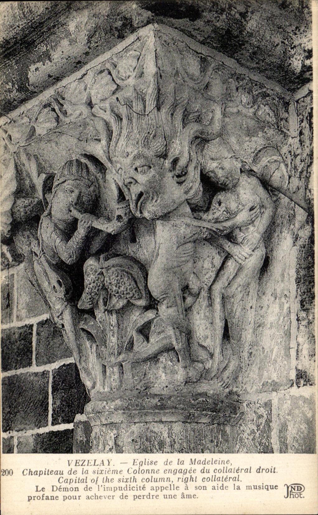 CPA Vezelay Eglise de la Madeleine Chapiteau de le sizieme colonne 