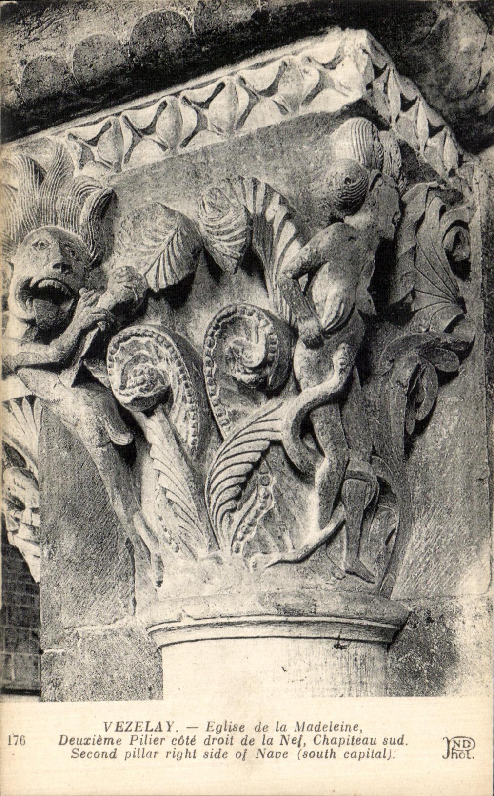CPA Vezelay Eglise de la Madeleine Chapiteau du Deuxieme Pilier de la Nef 