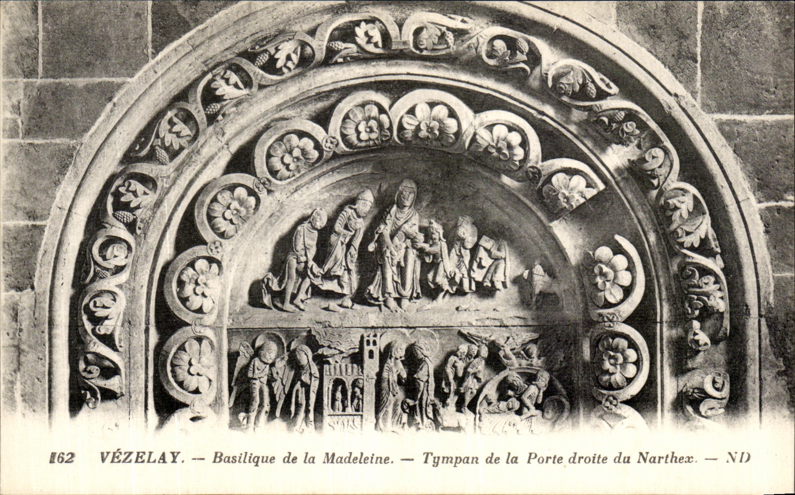 VINTAGE POSTCARD Vezelay Basilica of the madeleine Tympanum of the Gate of Narthex