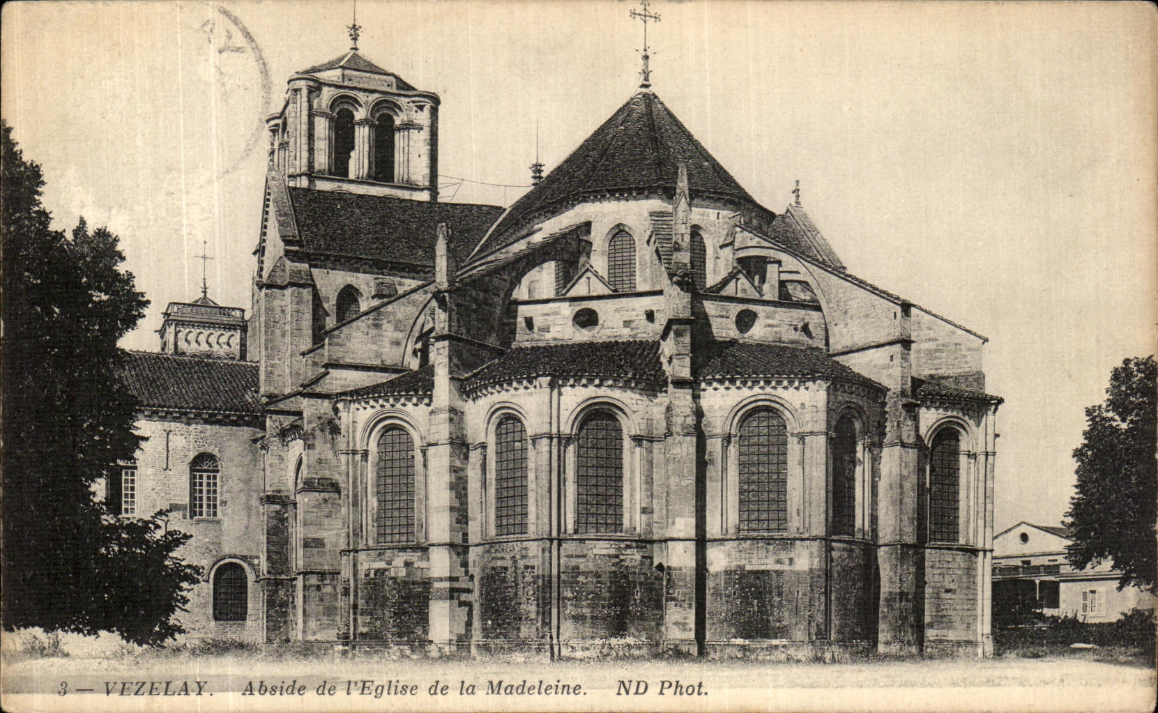 CPA Vezelay Abside de L Eglise de la Madeleine
