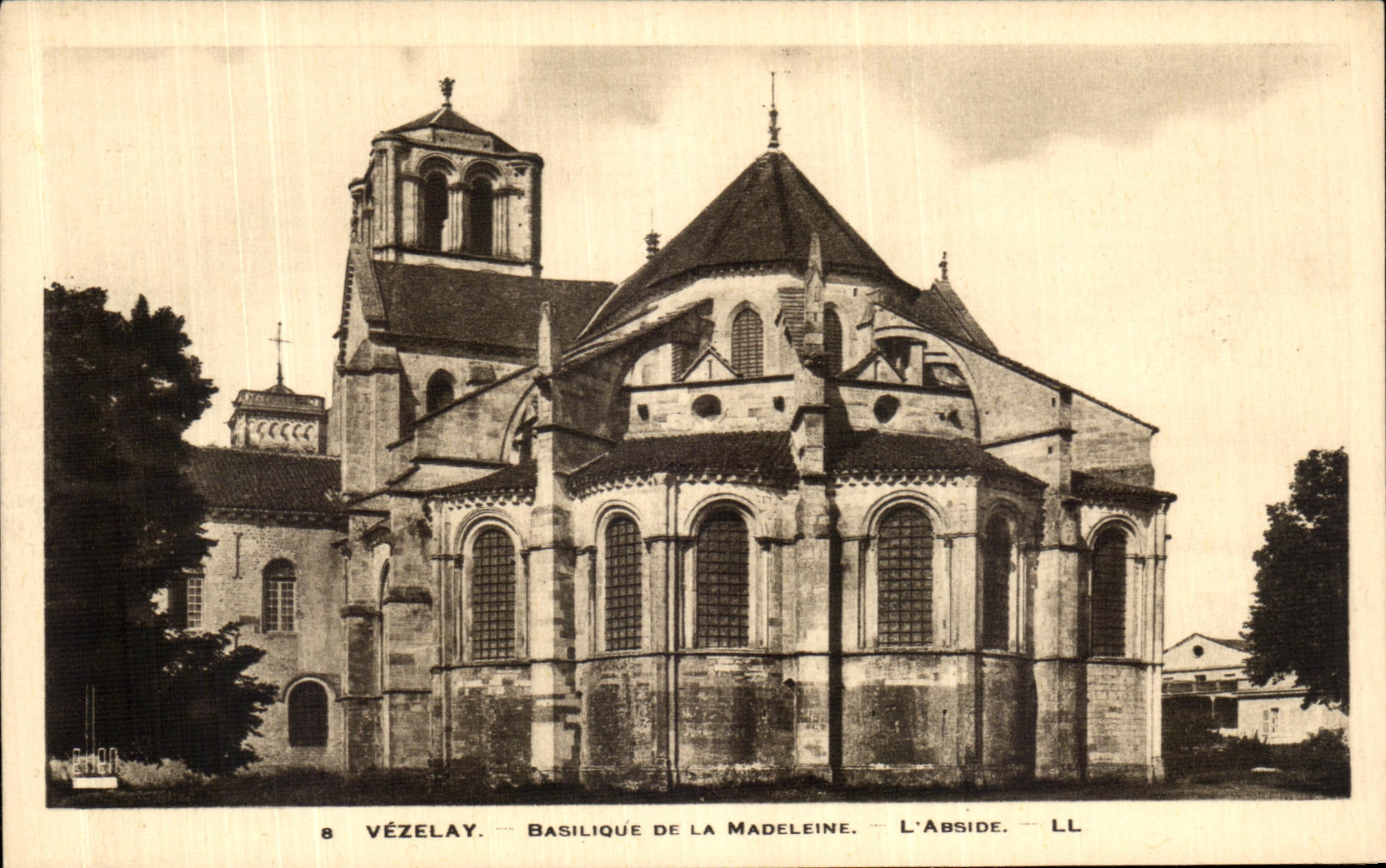 CPA Vezelay Basilique de la Madeleine L Abside