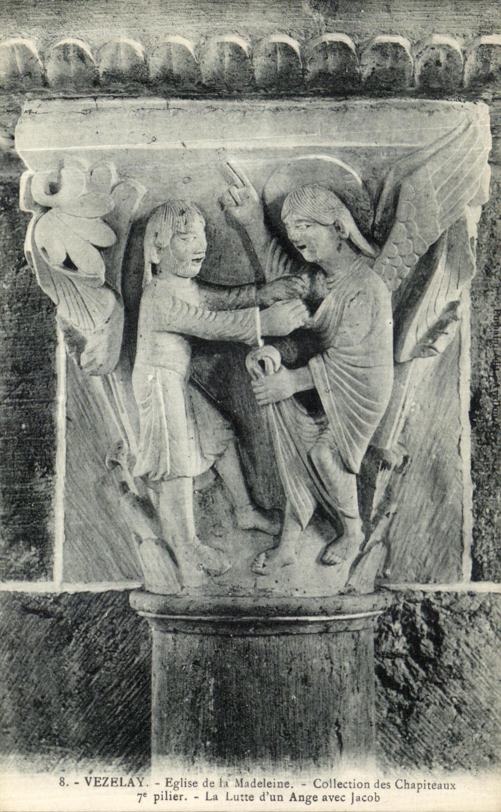 CPA Vezelay Eglise de la madeleine Collection des Chapiteaux Pilier La Lutte d un Ange Jacob