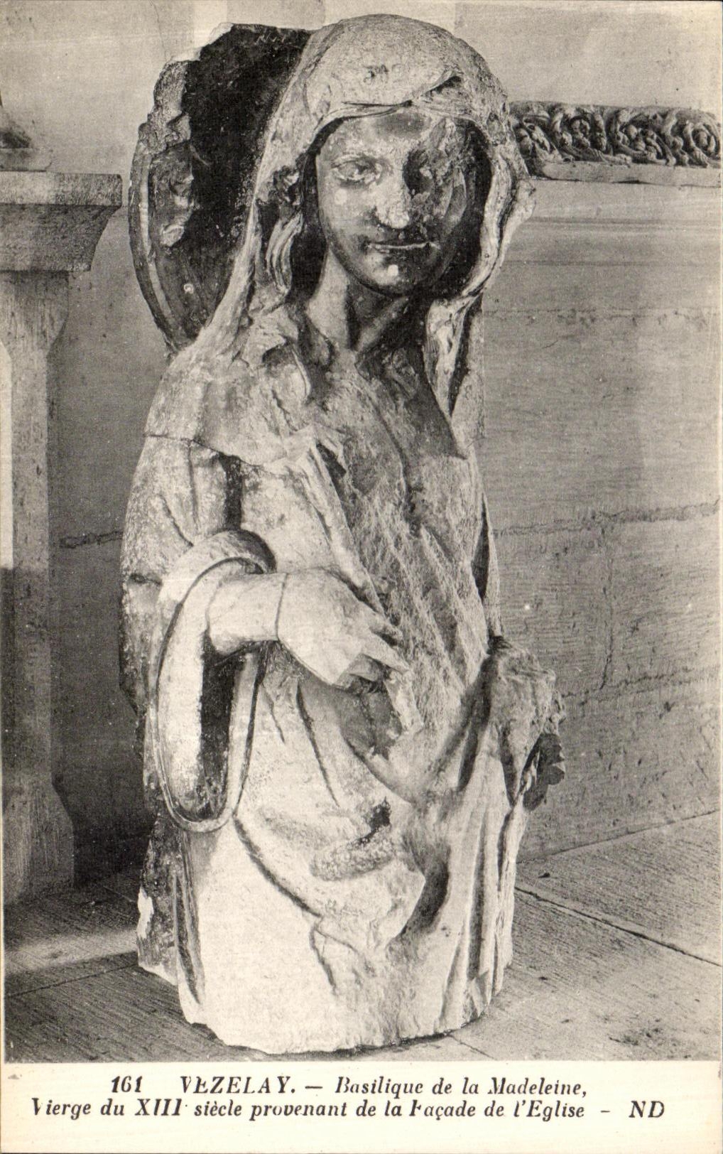 CPA Vezelay Basilique de la Madeleine Vierge