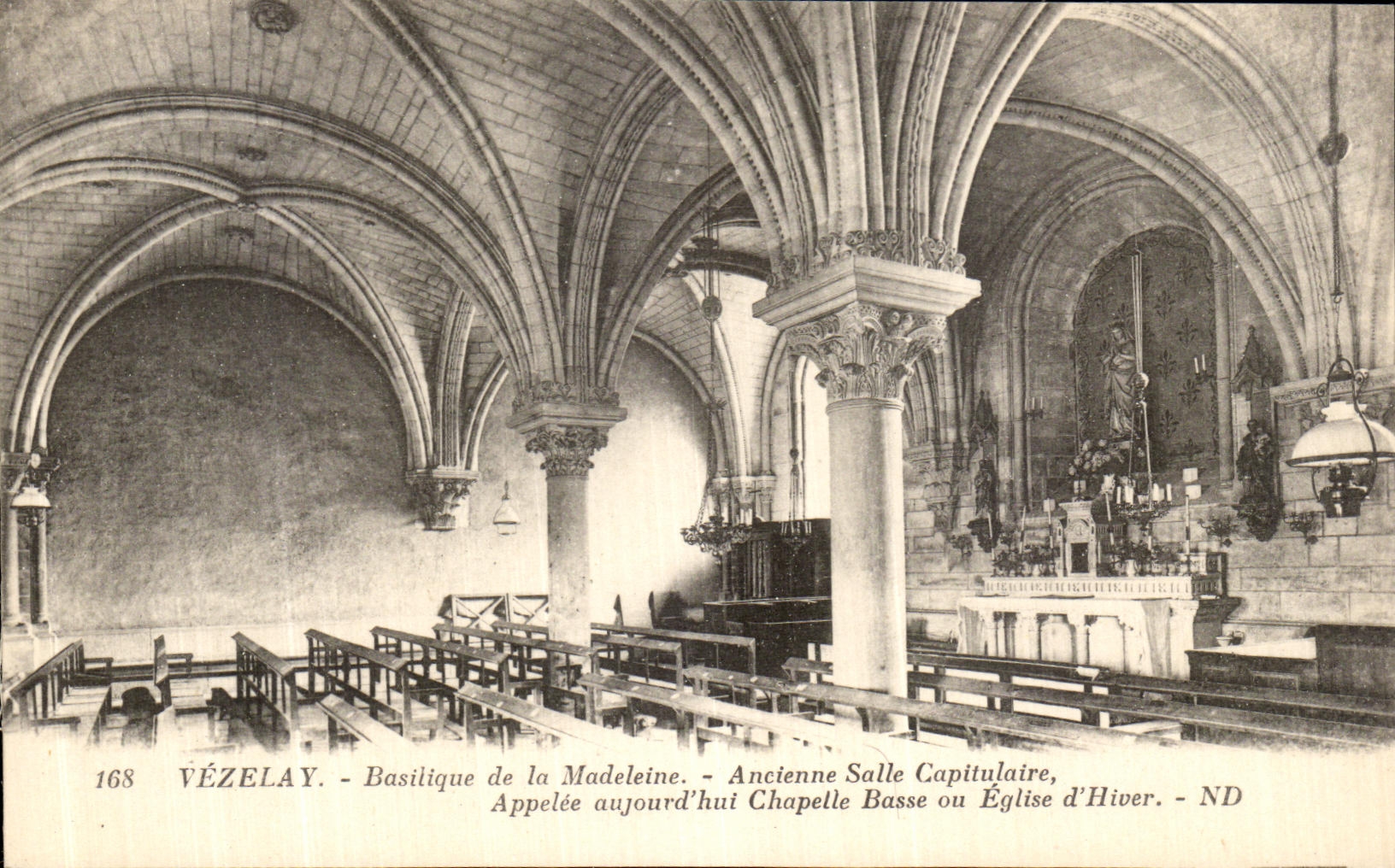 CPA Vezelay Basilique de la Madeleine Ancienne Salle Capitulaire Appelee Aujourd hul