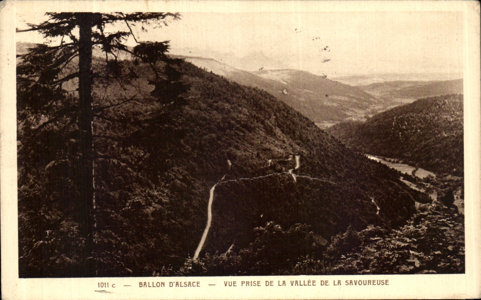 VINTAGE POSTCARD Balloon D Alsace Seen from Of the Valley of the Tasty one