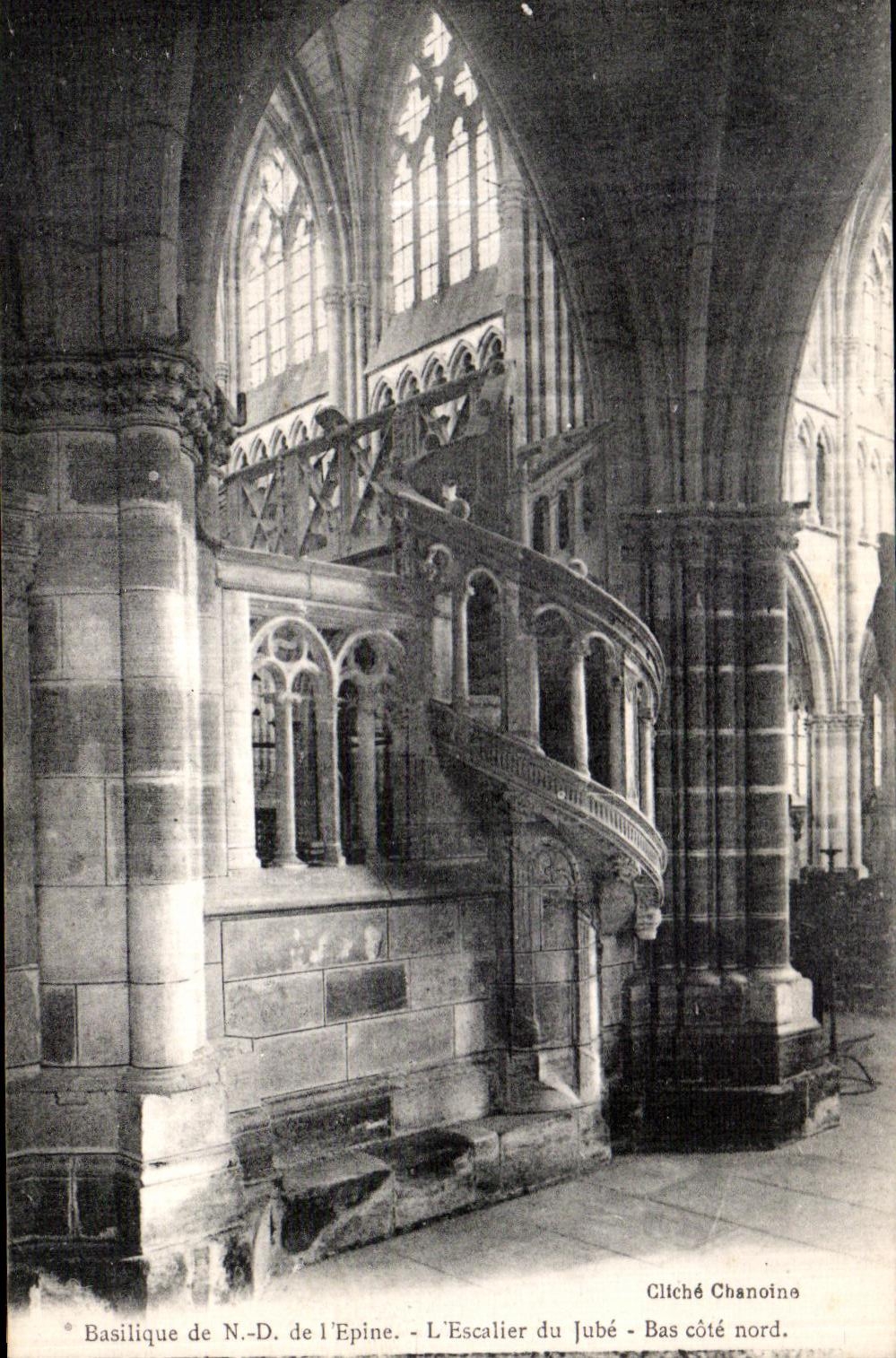 VINTAGE POSTCARD Basilique of L Spine L Staircase of Jube Bas dimensions northern