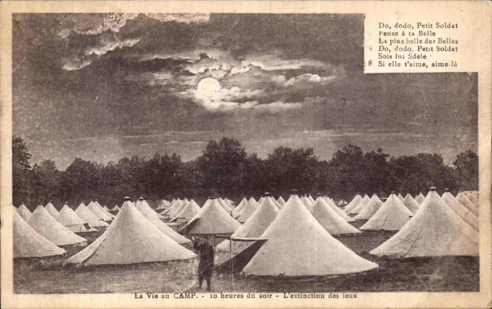 VINTAGE POSTCARD Camp of Mourmelon the new Camp of Mourmelon Division to hours of the Evening L extinction of Militaria fires