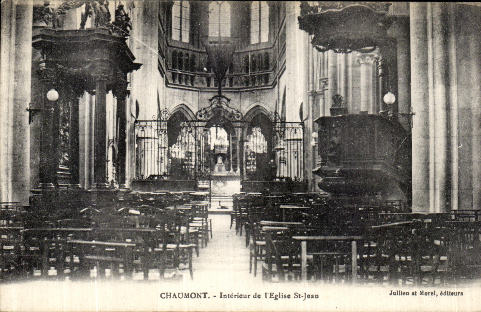 VINTAGE POSTCARD Interior Chaumont of L Church St Jean