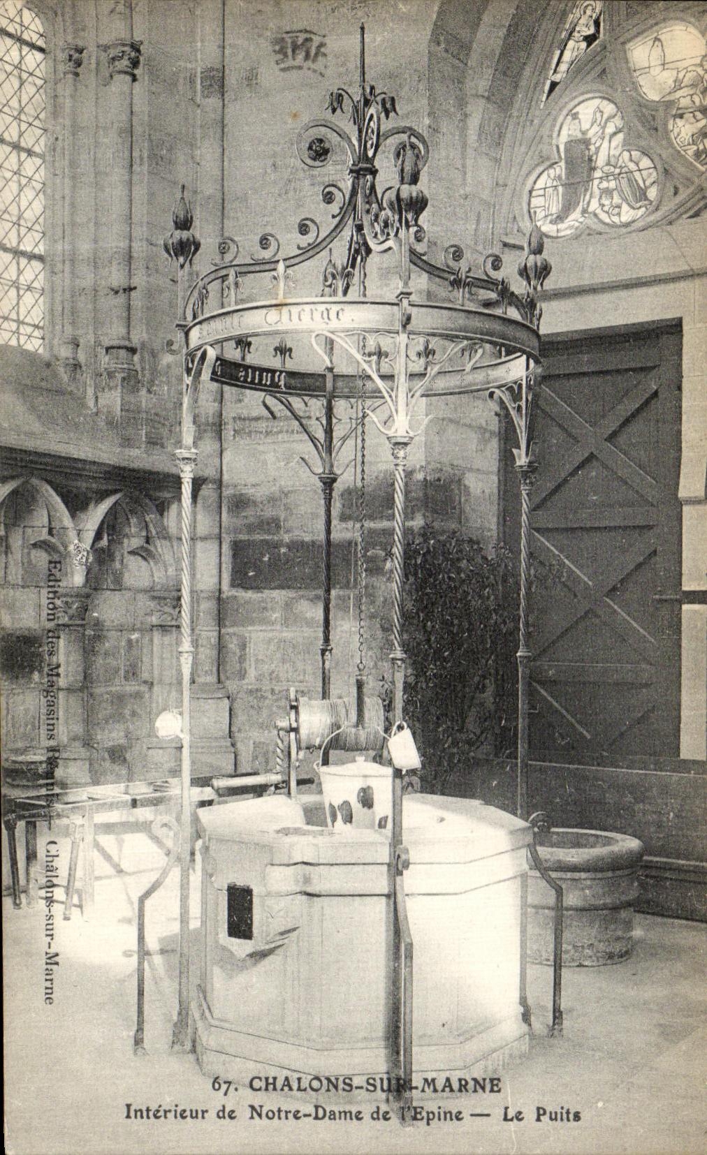 VINTAGE POSTCARD Trawl nets On the Marne Interior of Notre Dame of L Spine the Well
