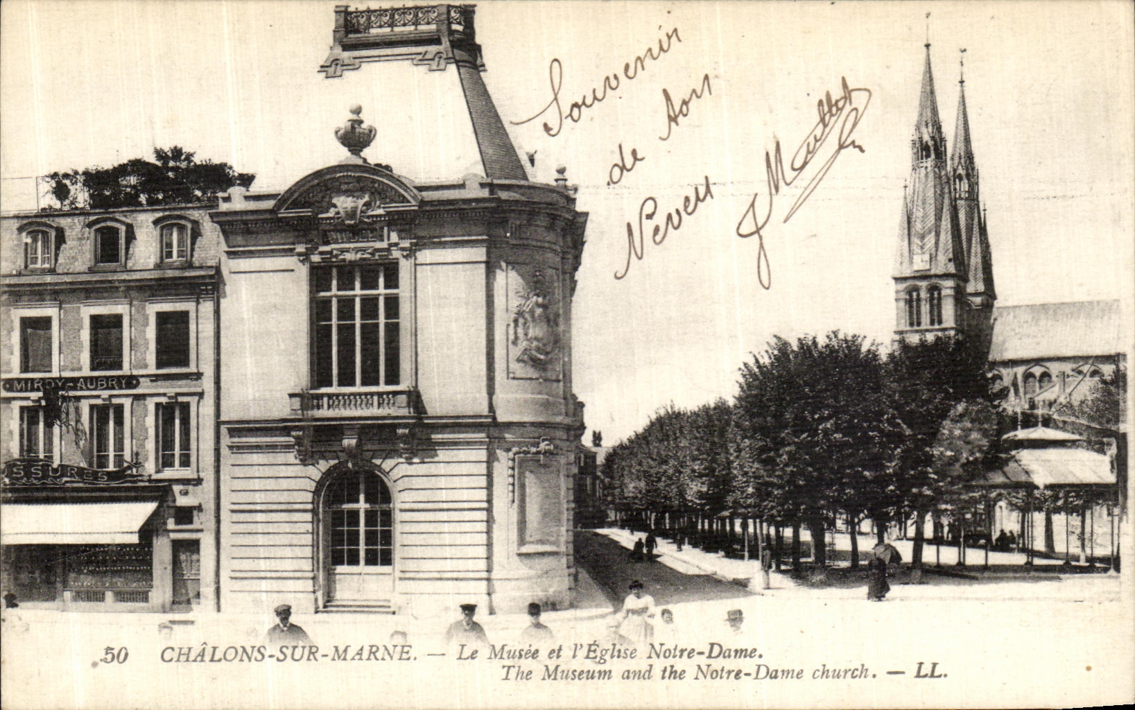 VINTAGE POSTCARD Trawl nets On the Marne the Museum and L Notre Dame Church