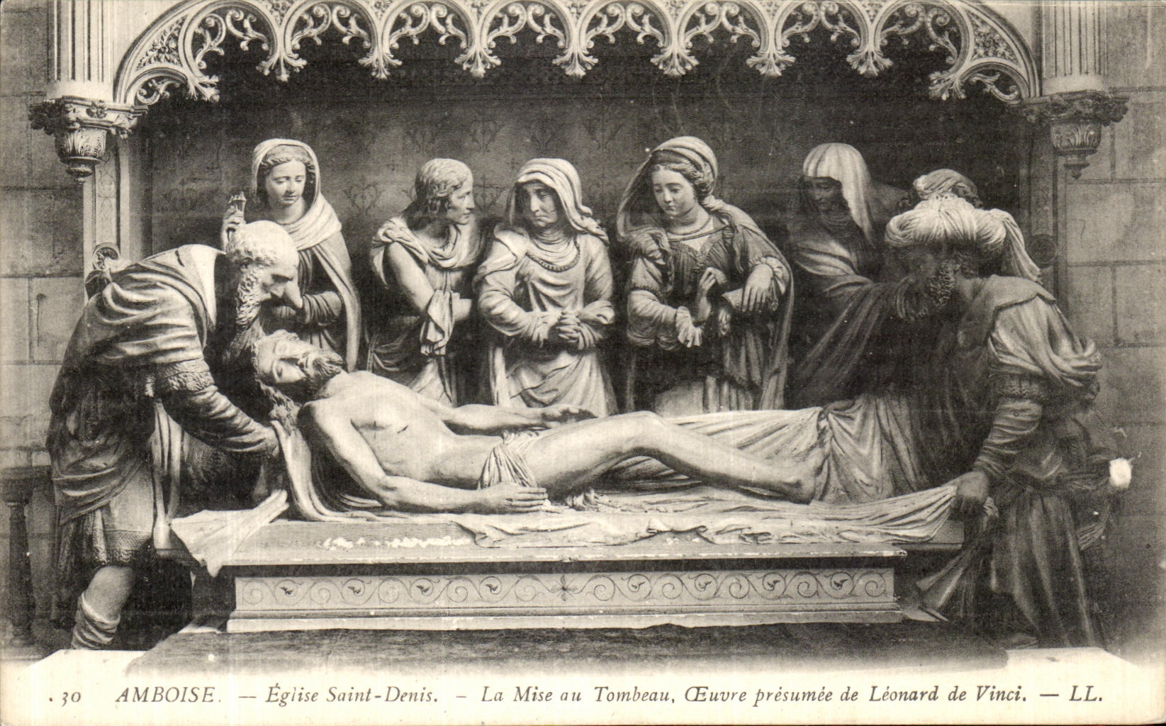 La POSTAL Amboise Eglise Denis de la VENDIMIA Saint el ajuste con la tumba trabaja el presumee de Leonard de Vinci
