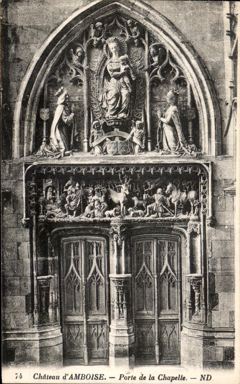 El castillo de Amboise de la POSTAL de la VENDIMIA lleva la camara acorazada