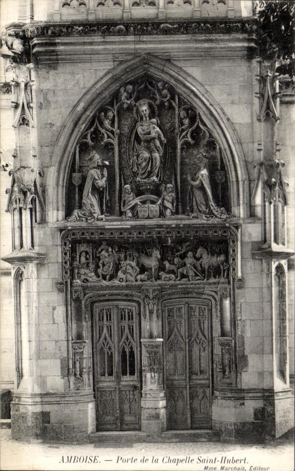 La POSTAL Amboise de la VENDIMIA lleva la camara acorazada Saint Huberto