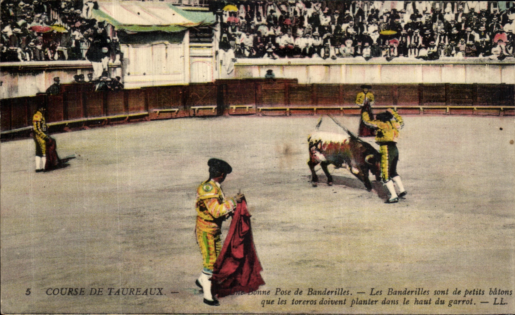 CPA Course de Taureaux Bonne Pose de Banderilles Corrida