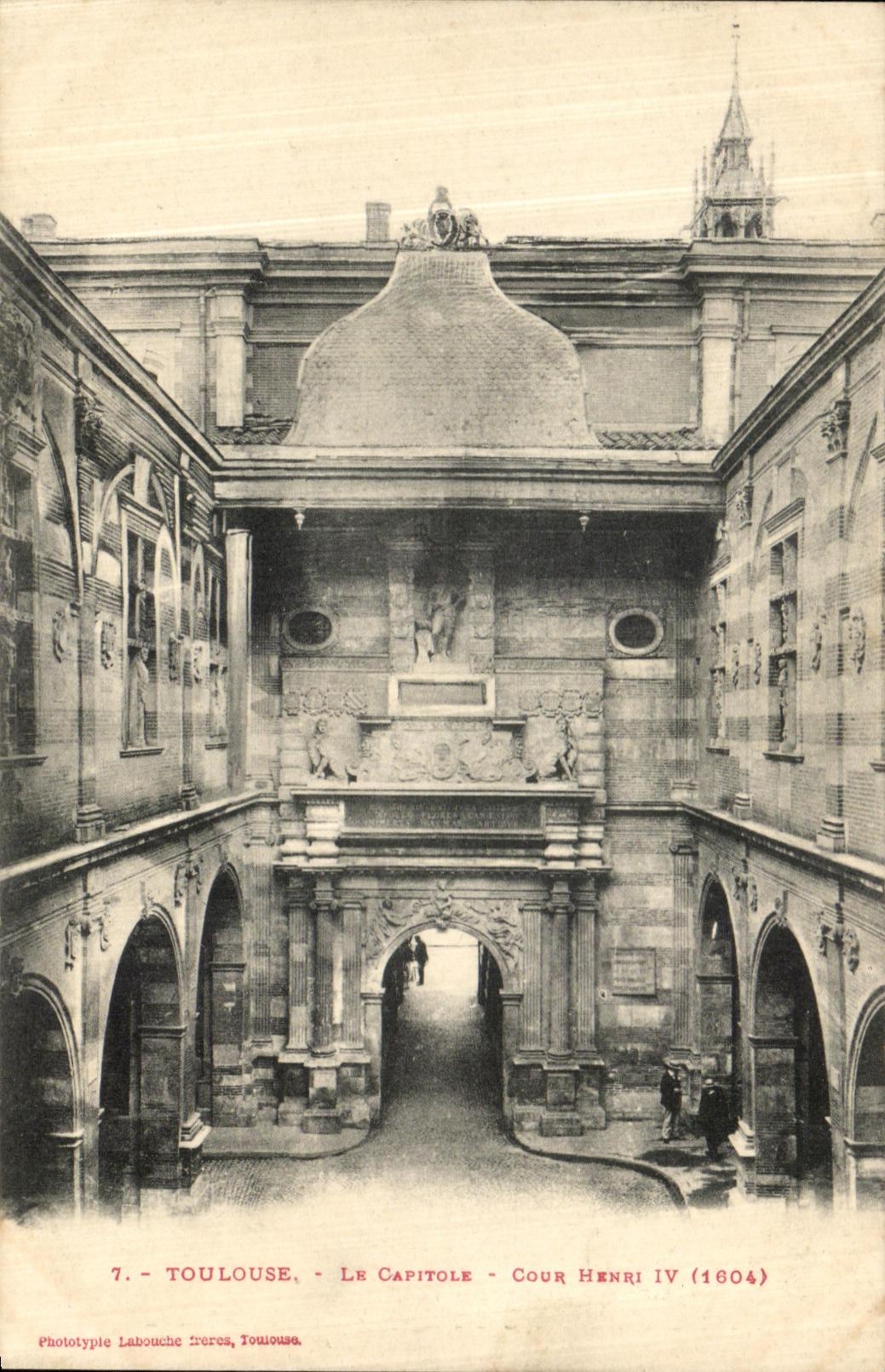 CPA Toulouse Le Capitole Cour Henri IV
