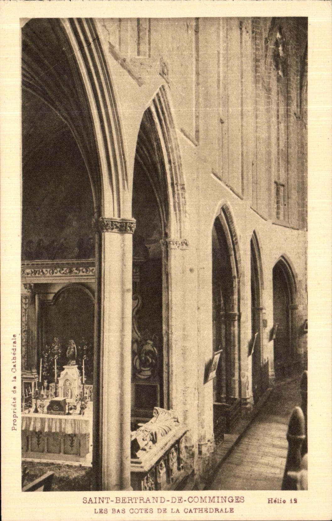 Dimensiones Holy Beltran De Comminges Low de la POSTAL de la VENDIMIA de la catedral