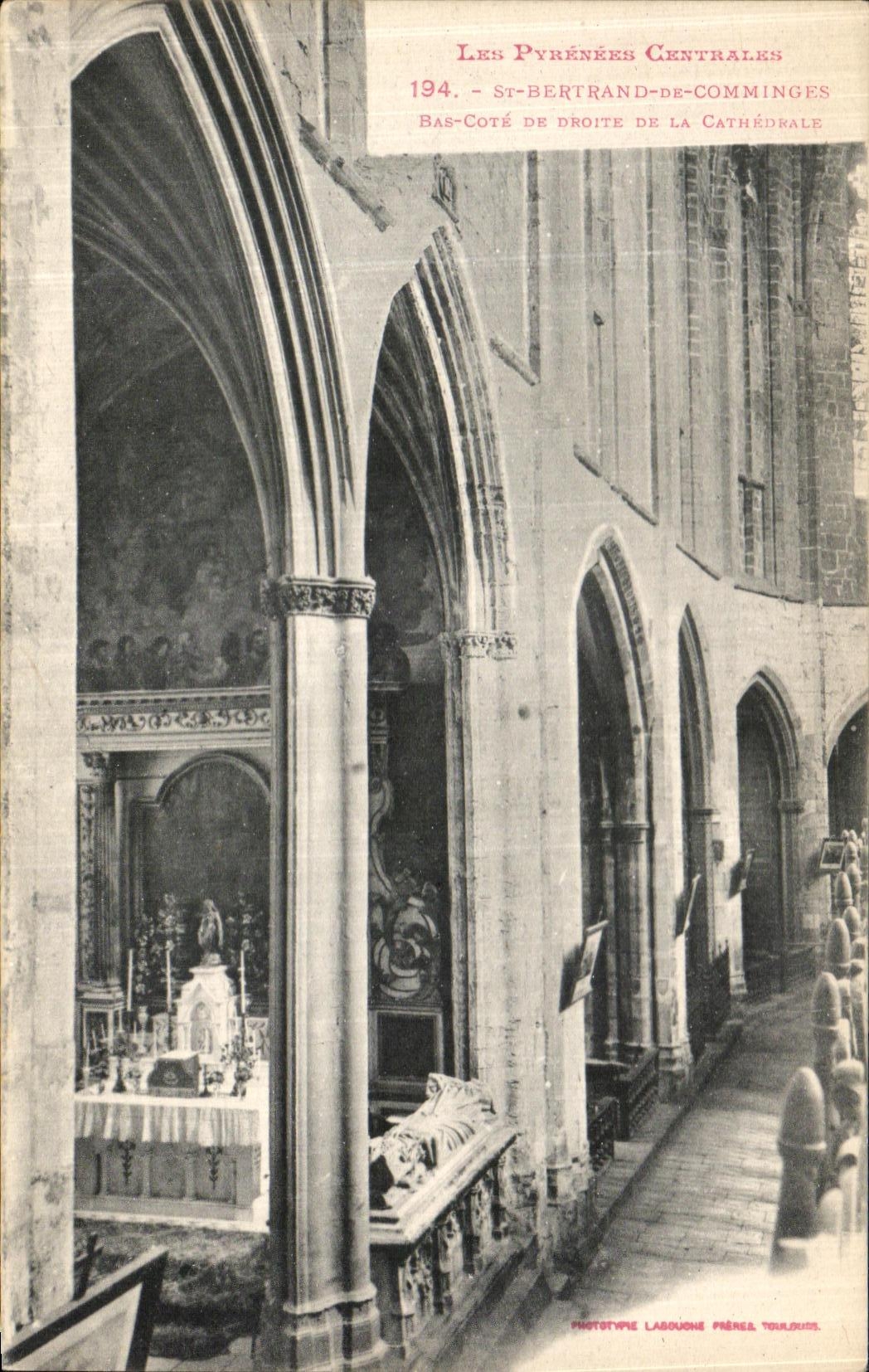 De la VENDIMIA de la POSTAL dimensiones de Beltran De Comminges Bas Saint del lado derecho de la catedral