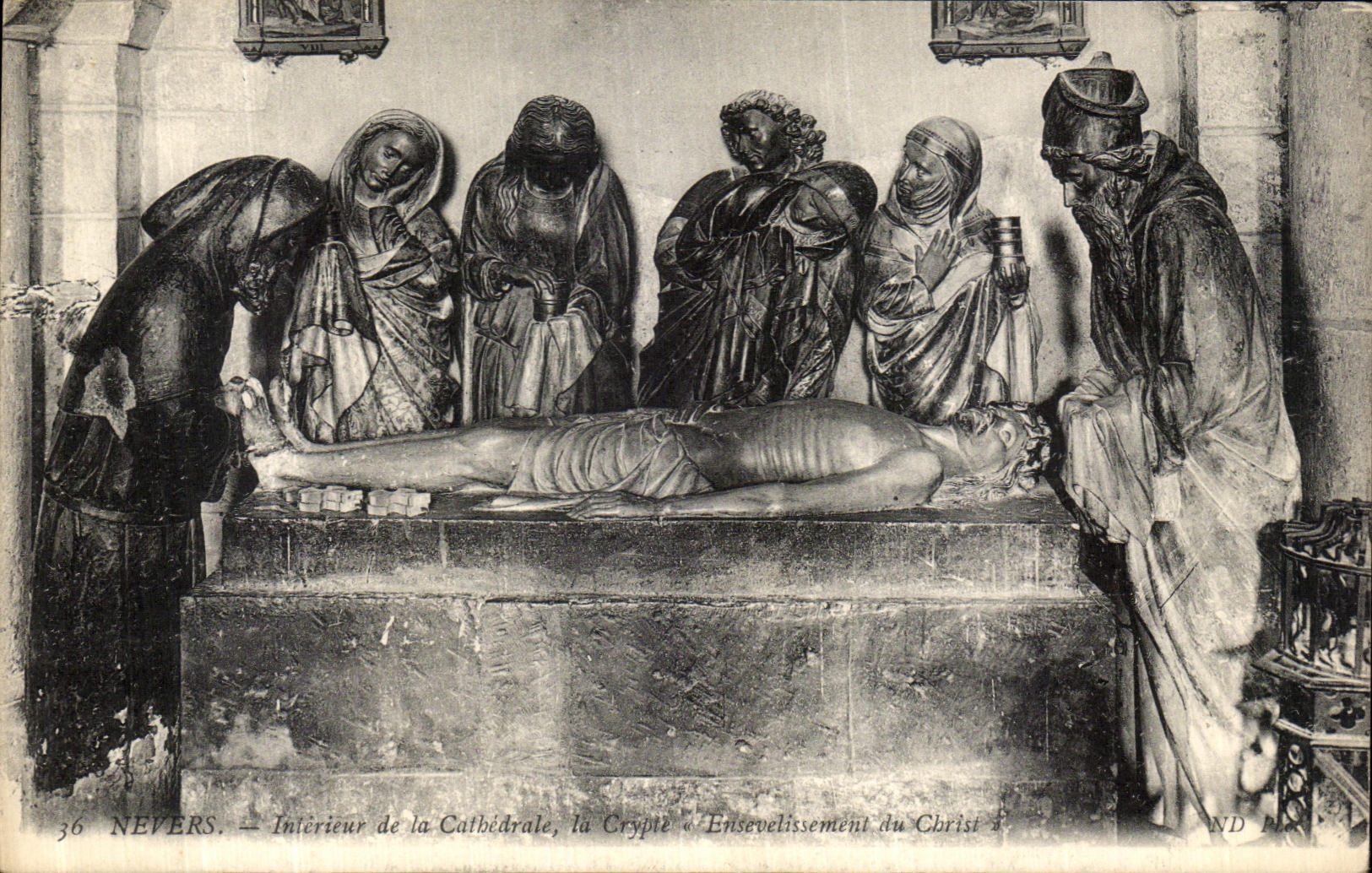 POSTAL Nevers interior de la VENDIMIA del entierro de la catedral de Cristo