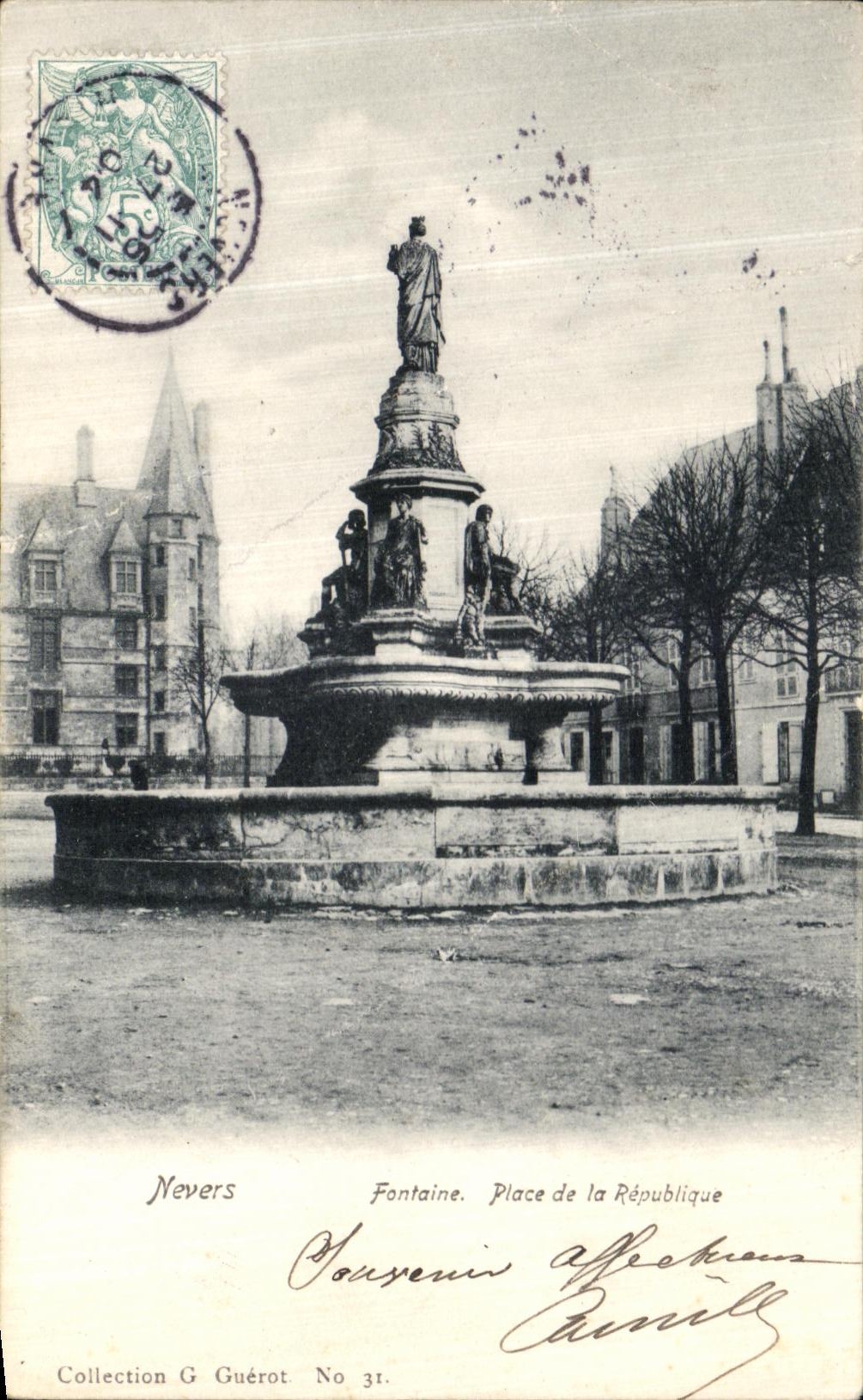 La POSTAL Nevers Fontaine de la VENDIMIA pone la república