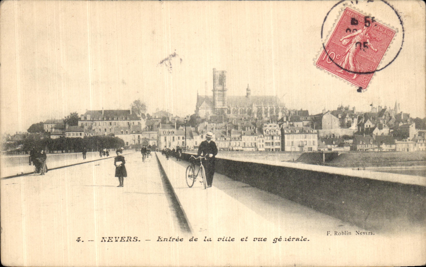 VENDIMIA Nevers entrado POSTAL de la ciudad y de la opinion