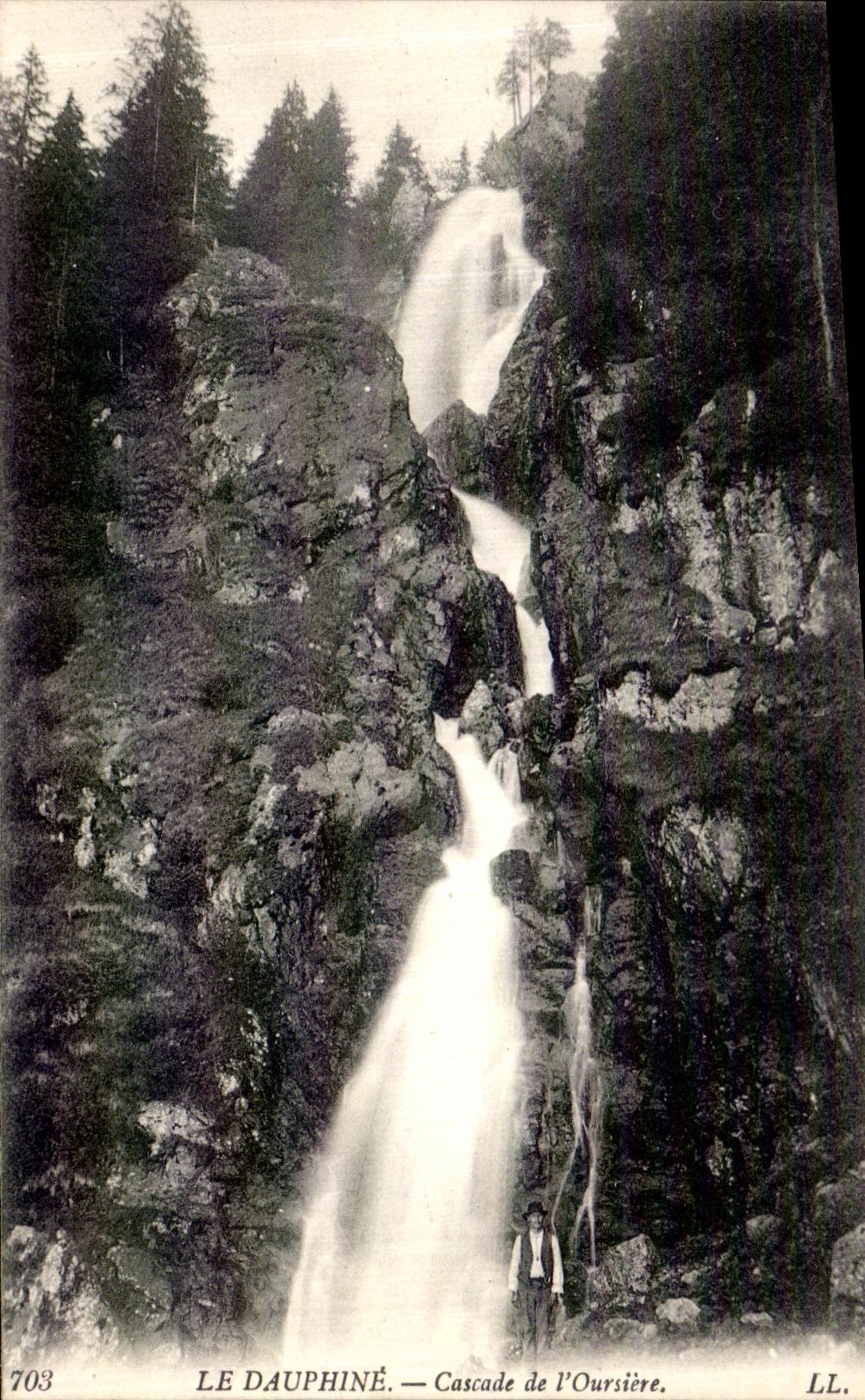 CPA Dauphine Cascade de l Oursiere