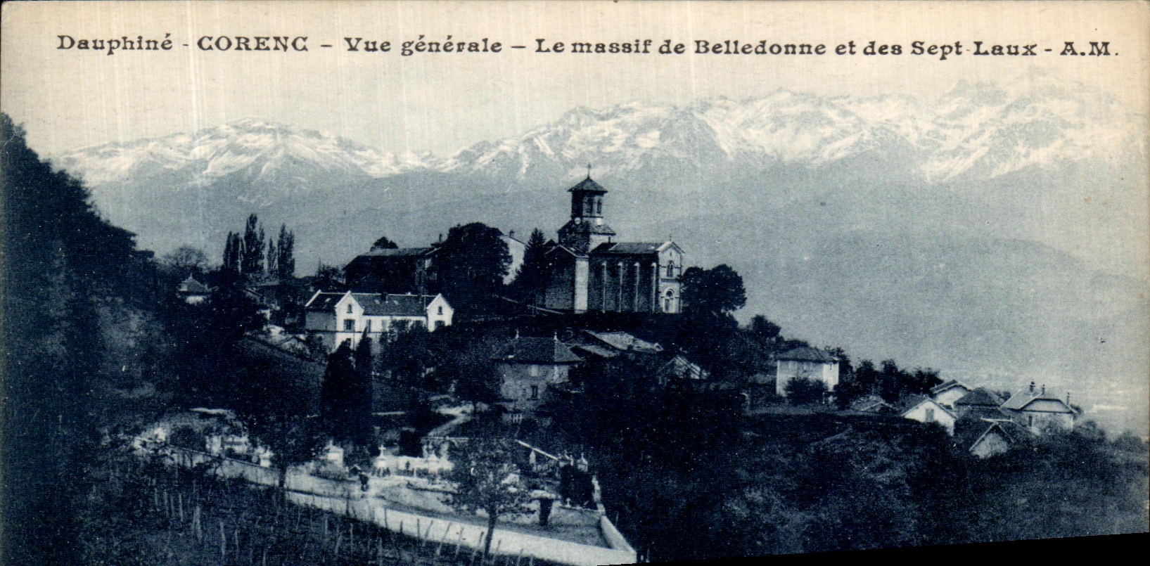 CPA Dauphine Corenc Vue Generale Le Masalf de Belledonne et des Sept Laux
