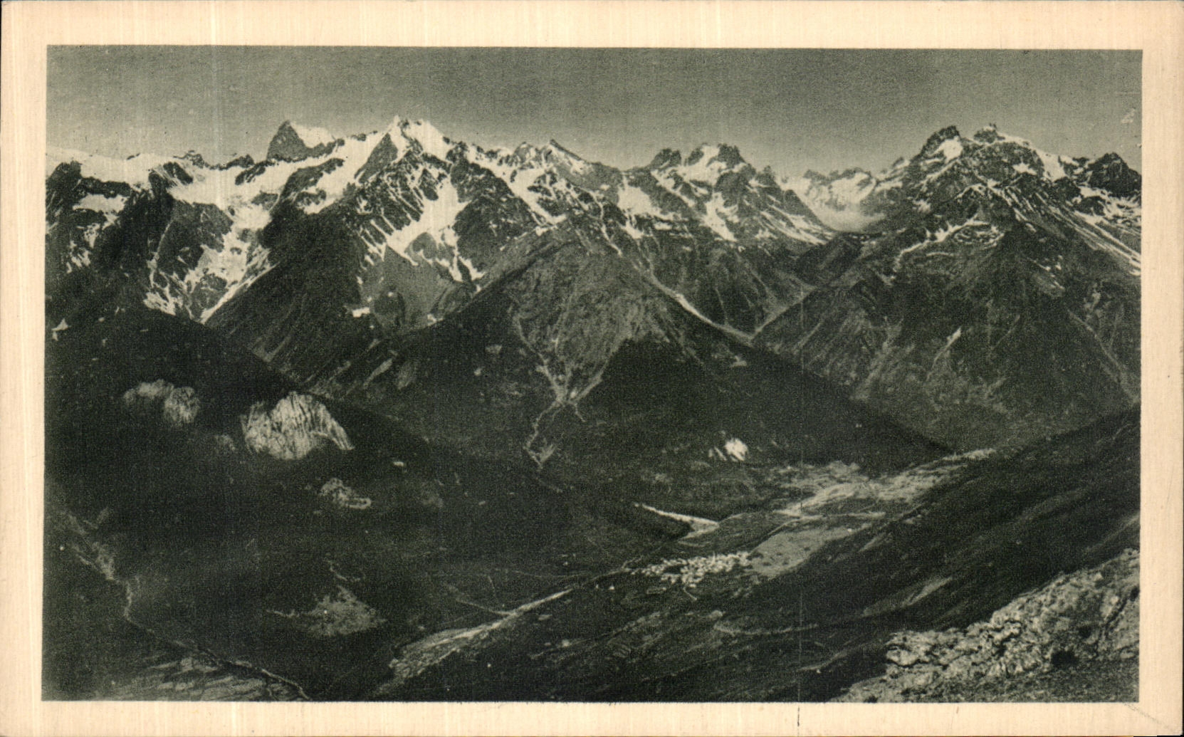 CPA Route des Alpes Panorama du Grand Area Barre des Ecrins et la Meije 