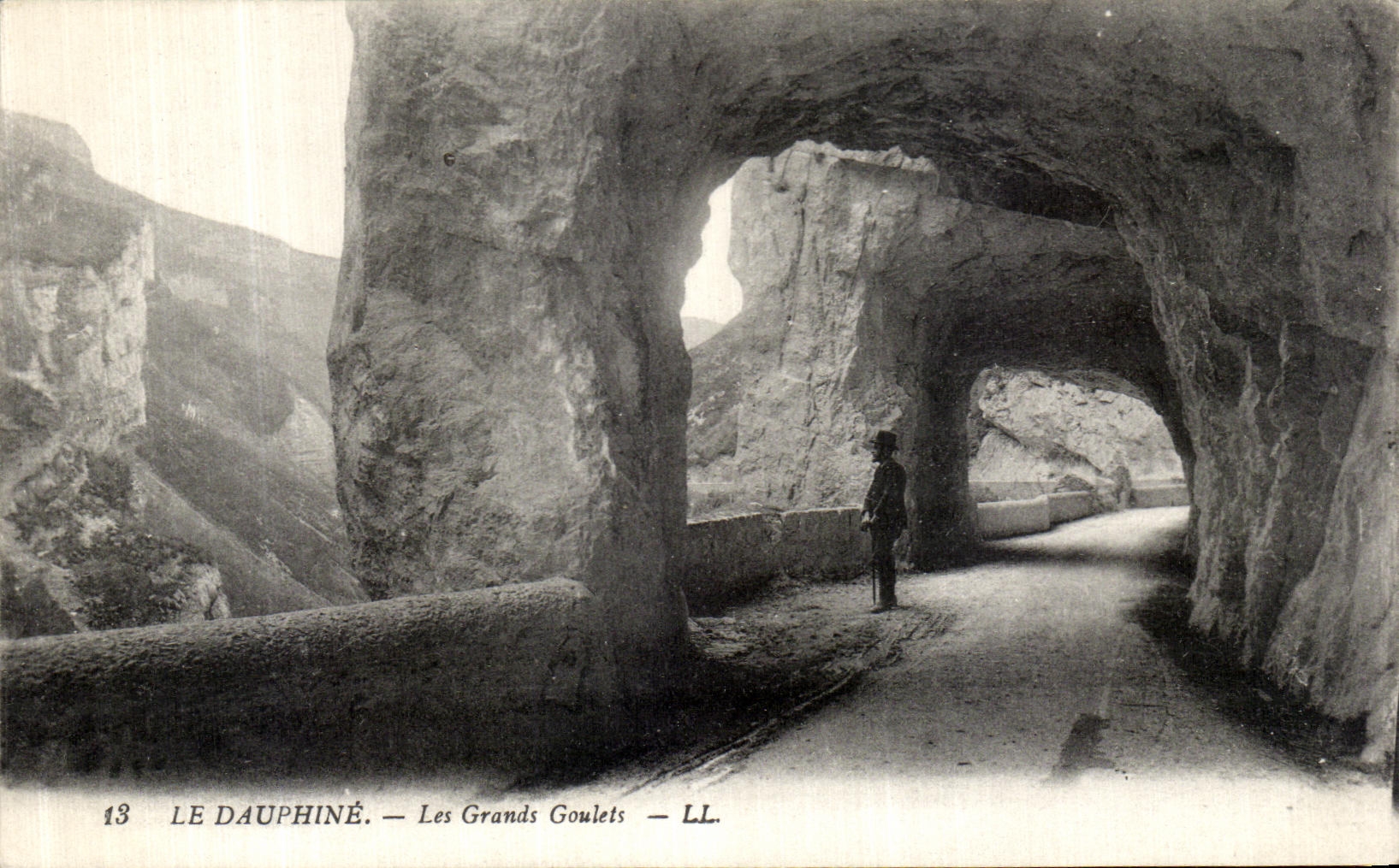 CPA LeDauphine Les Grands Goulets 