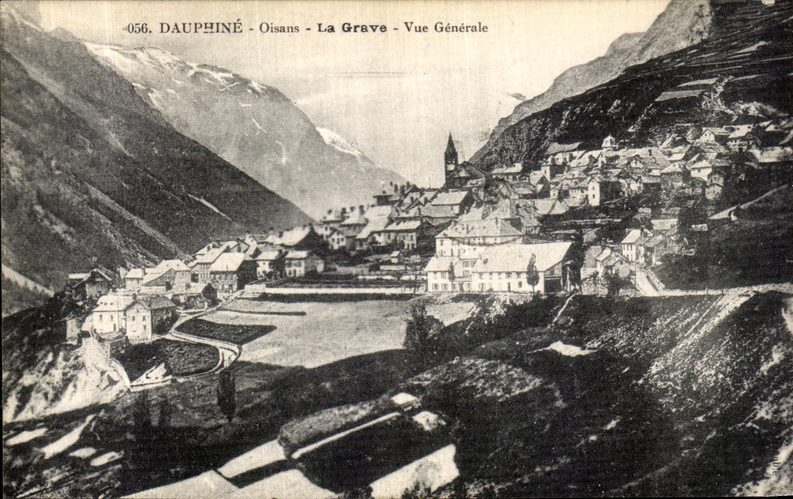 CPA La Grave Vue Generale