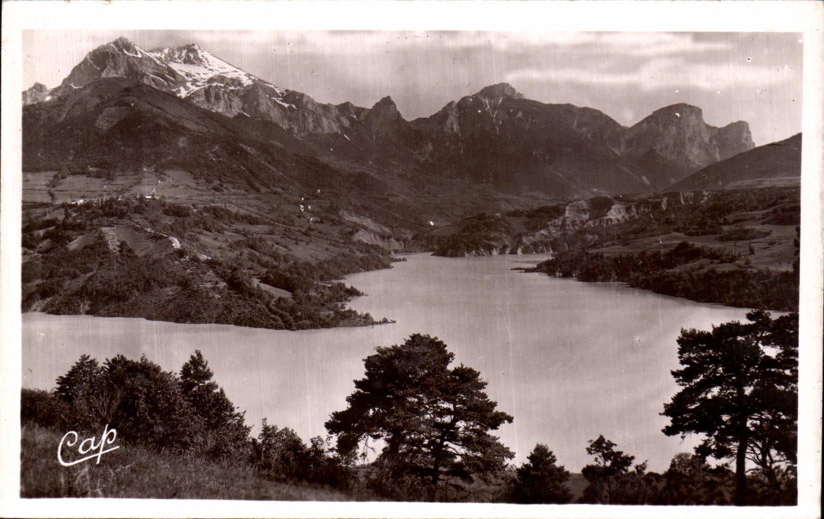 VINTAGE POSTCARD Body the Lake of Confluent Sautet of Drac and Souloise At the bottom Chains of Faraud