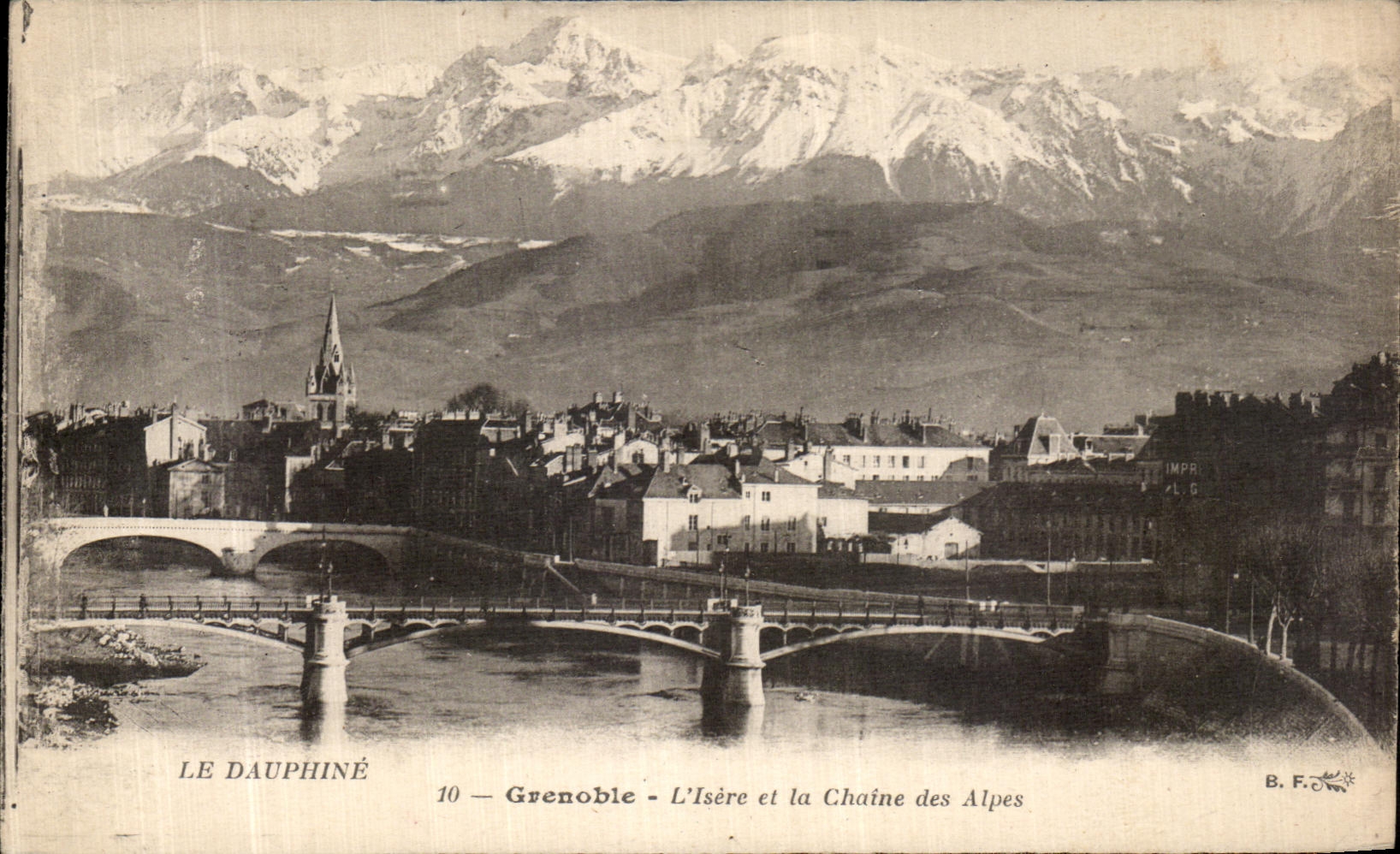 VINTAGE POSTCARD Grenoble L Isere and the Alpine range