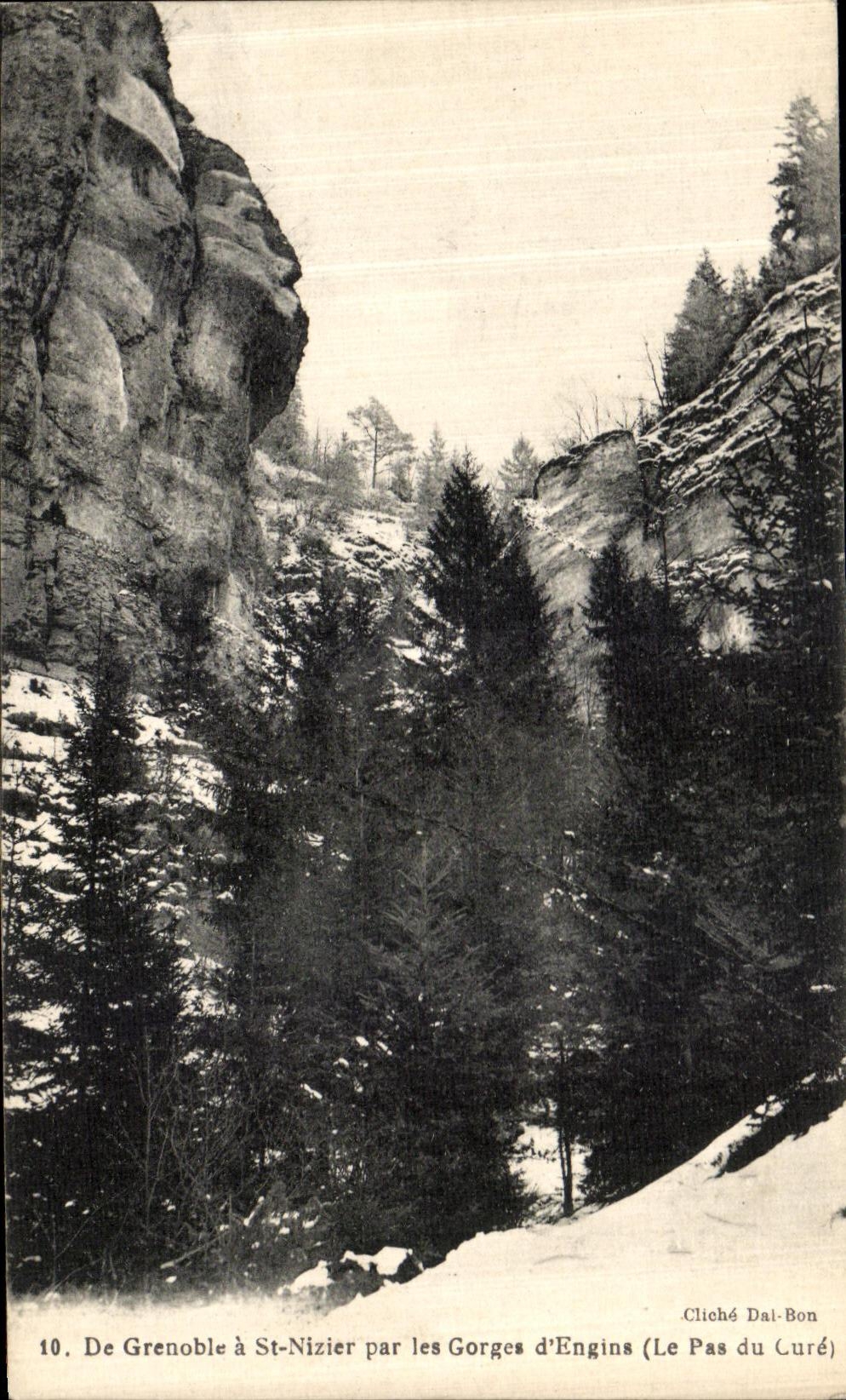 VINTAGE POSTCARD Grenoble has St Nizier by the Falls D Engins