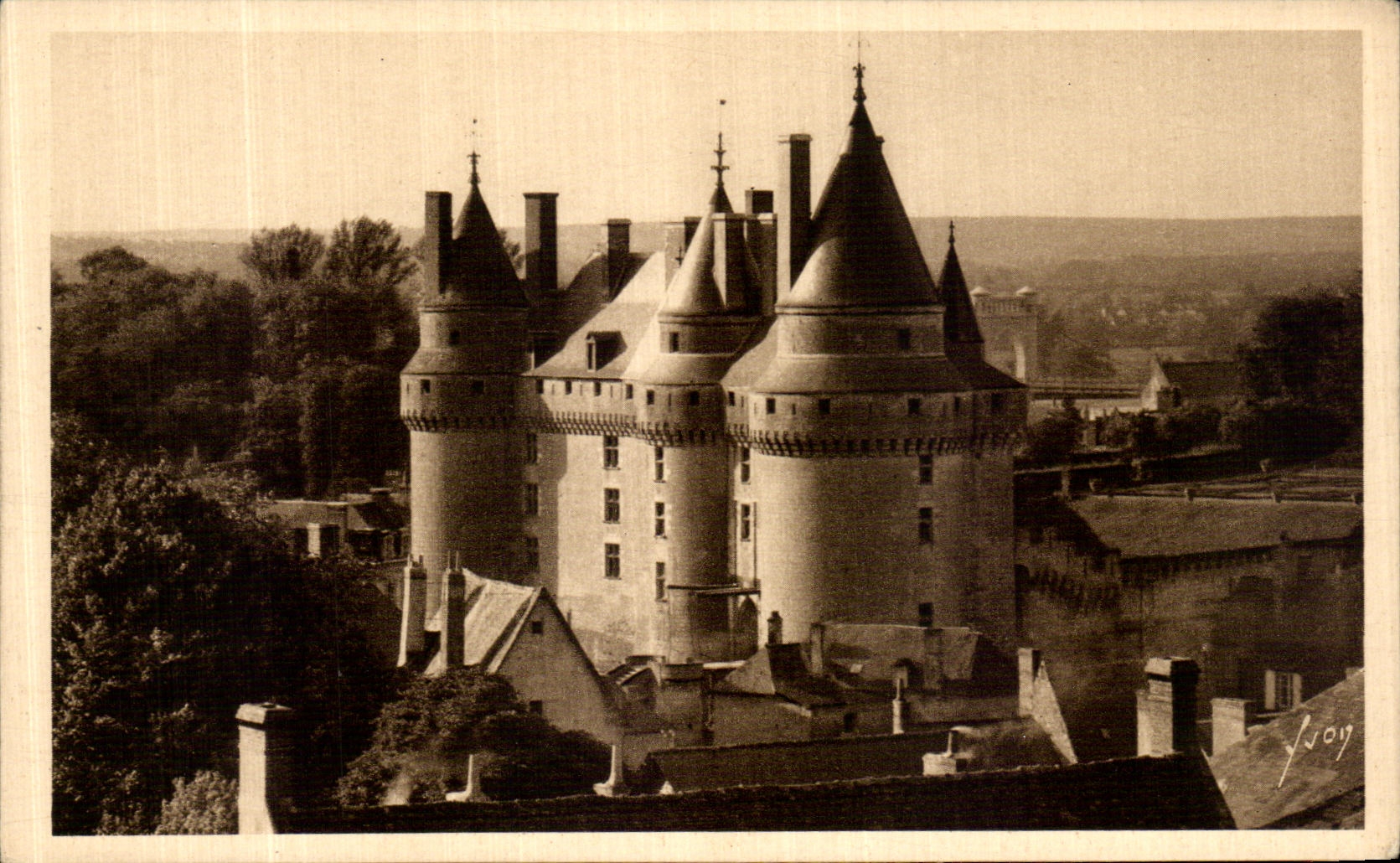 CPA Langeais Facade Nord du Chateau 