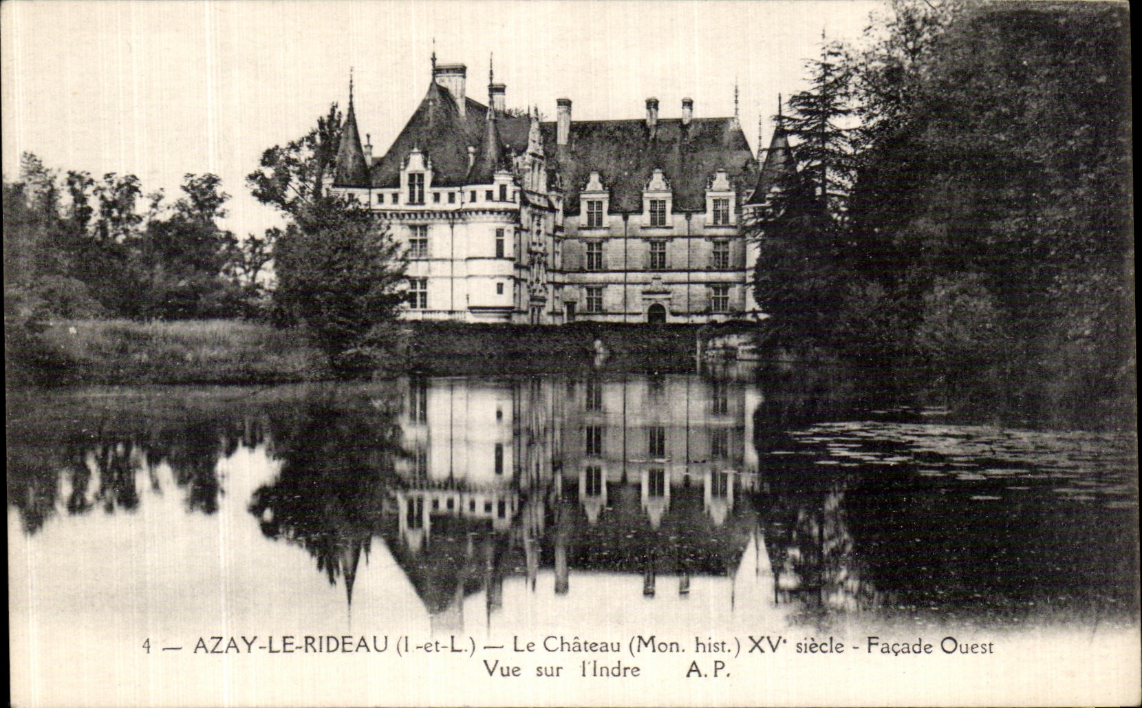 POSTAL Azay de la VENDIMIA la cortina la vista occidental del ataque frontal del castillo en L Indre